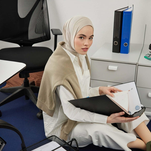 Instant Muslim Turban Hijab Women Premium Jersey Head Scarf Wrap Instant Hijab with Snap | Ready Pre sewn Jersey Turban (Beige)