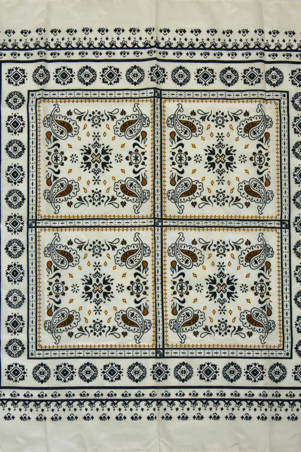 Etnik Desenli Ekru Bandana - Stil Sahibi Kadın Bandana Fular