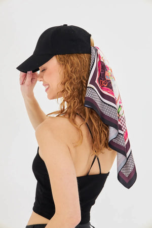 Kadın Fular Bandana - Stil Sahibi Kadın Bandana Fular