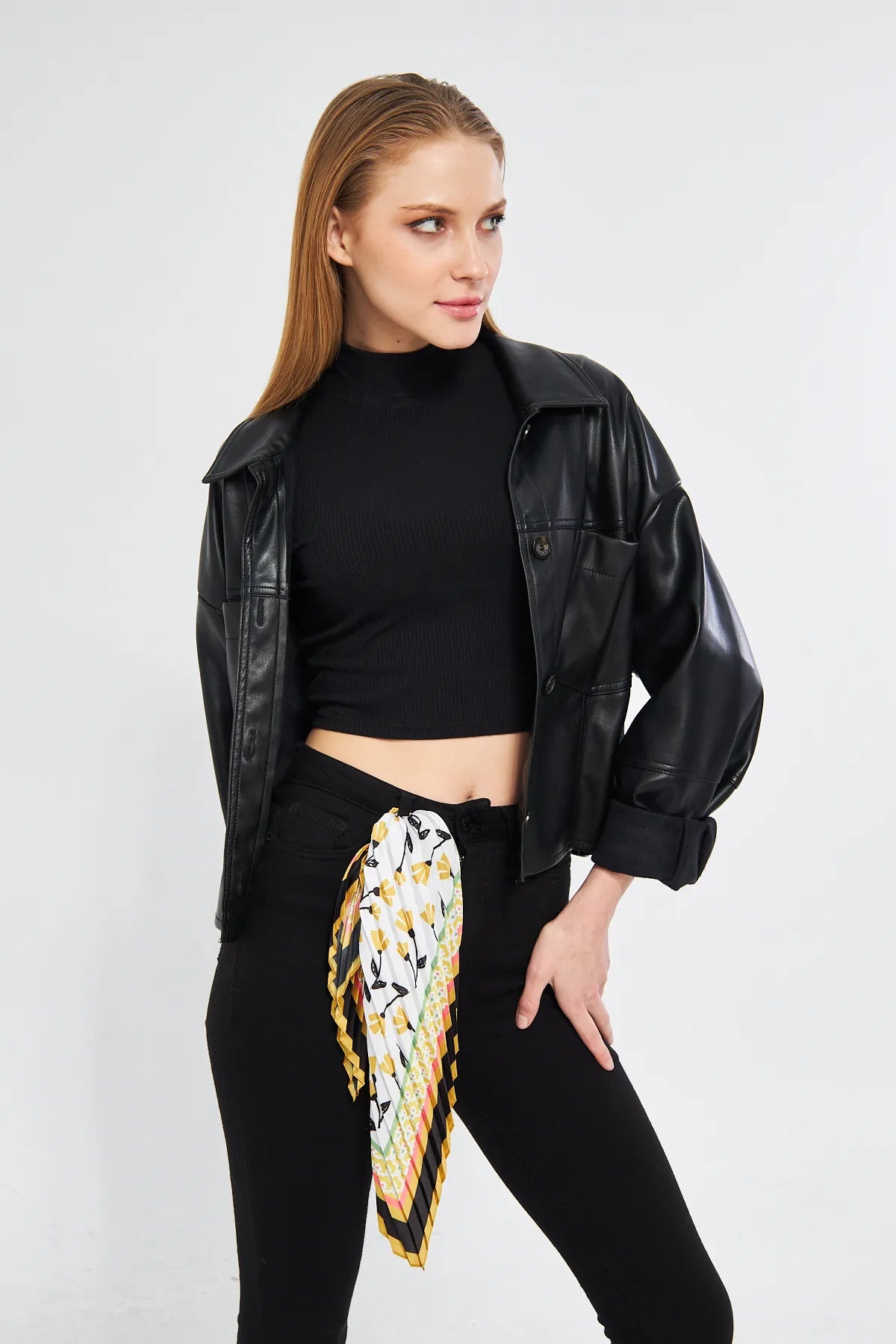 Patterned Pleated Scarf