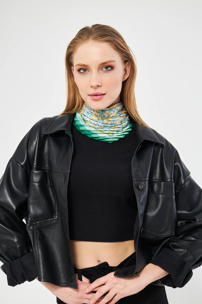 Patterned Pleated Scarf