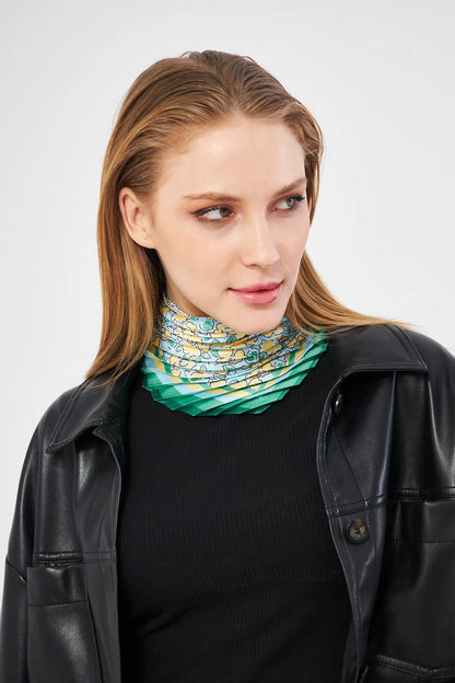 Patterned Pleated Scarf