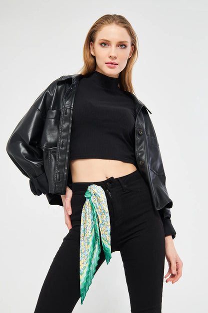 Patterned Pleated Scarf