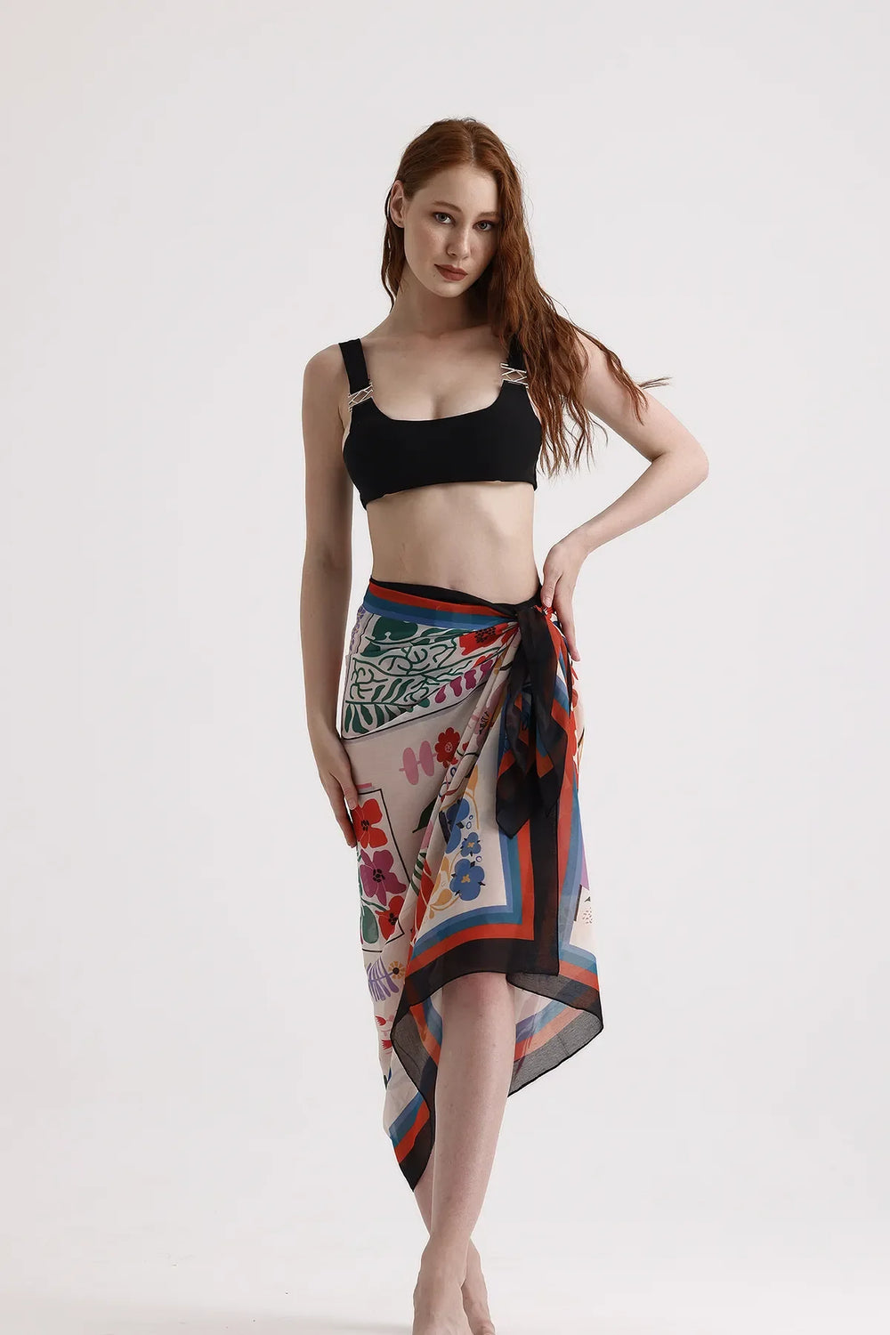 Çiçek Desenli Pareo - Plaj Için Hafif Desenli Pareo